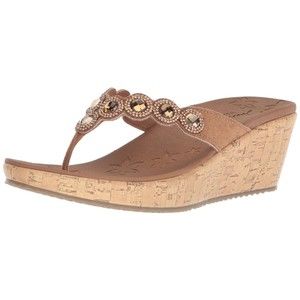 Skechers Cali Women's Beverlee-Bizzy Babe Wedge Sandal,tan,8.5 M US